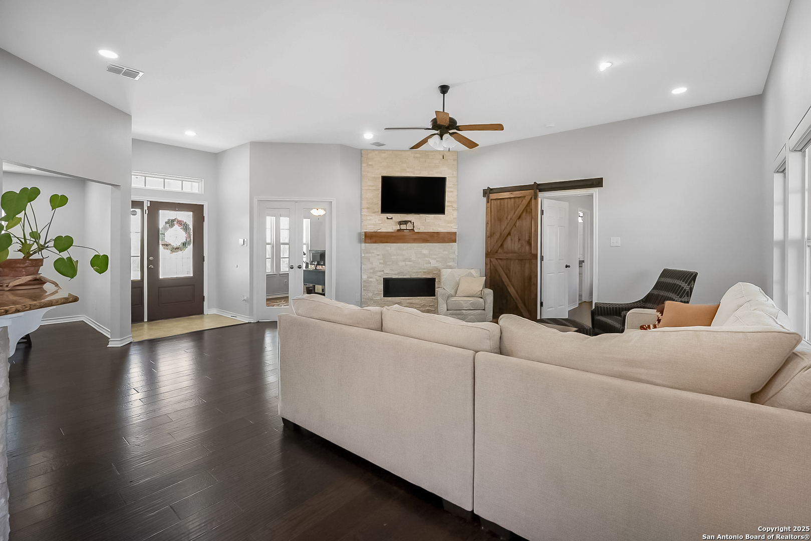 7315 New Sulphur Springs Road San Antonio TX 78263