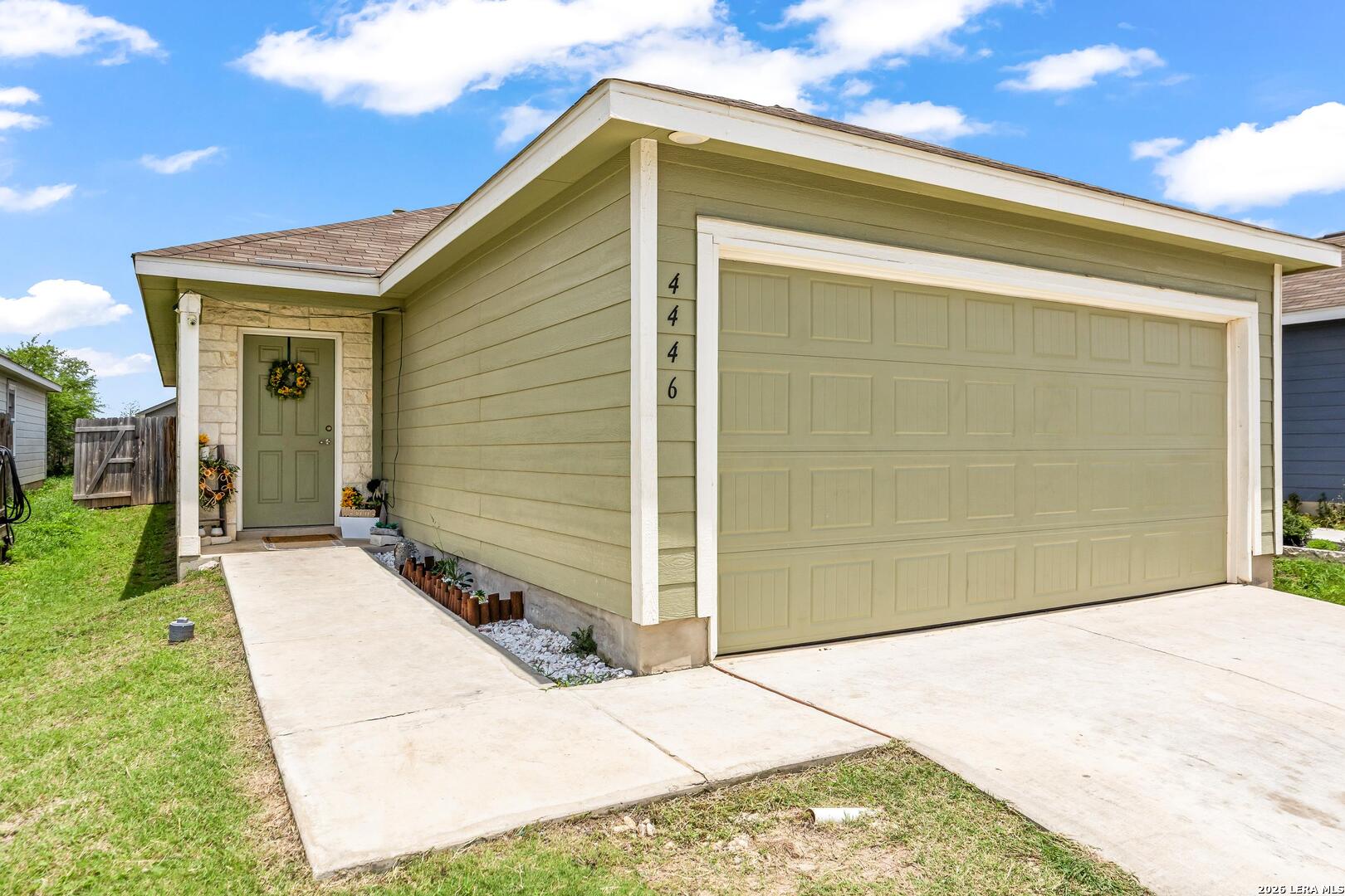 4446 Grassland Pass San Antonio TX 78222
