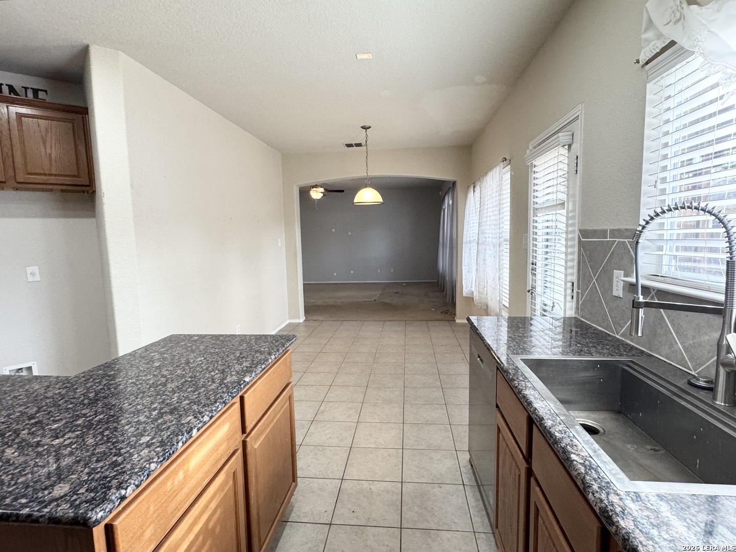 404 Circle Star Schertz TX 78154