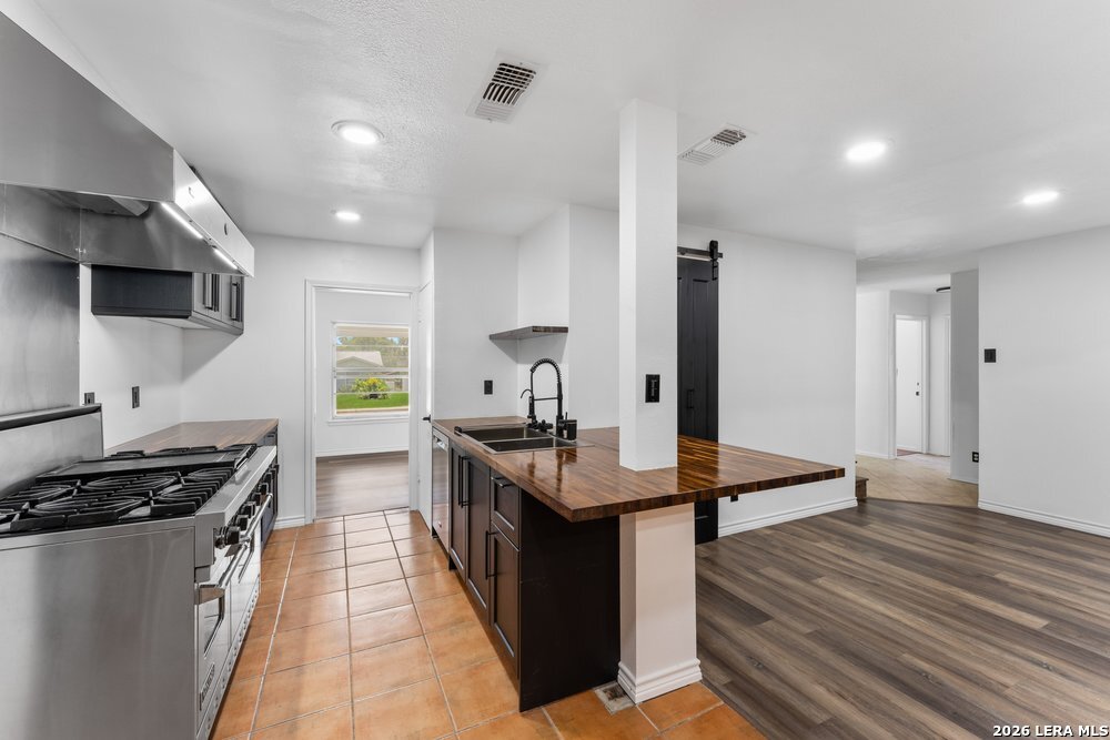 3614 Versailles Drive San Antonio TX 78219