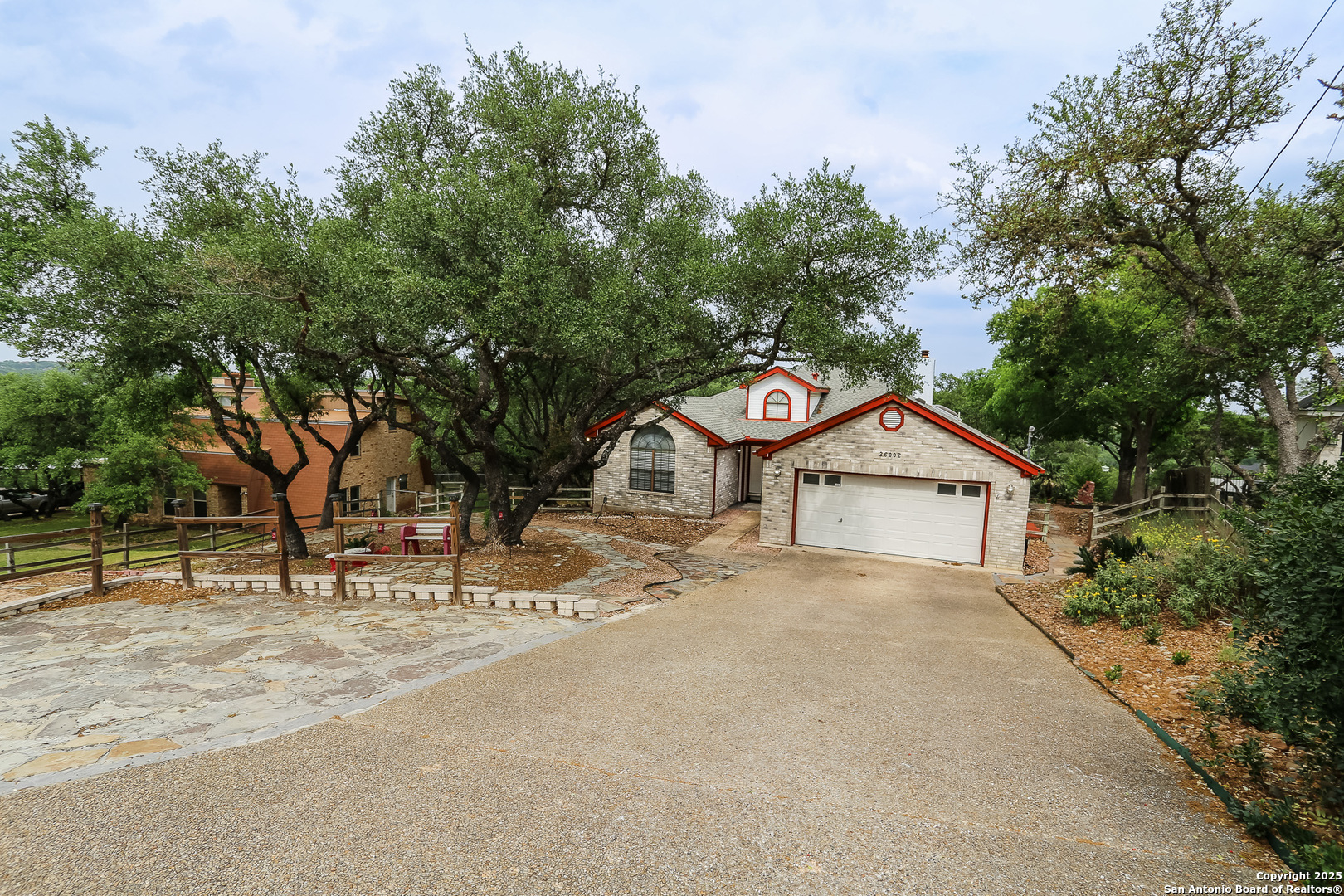 26002 Choctaw Trail San Antonio TX 78260