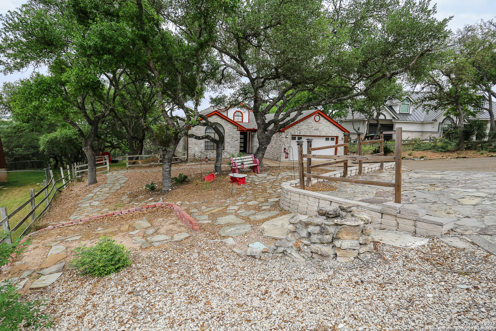 26002 Choctaw Trail San Antonio TX 78260
