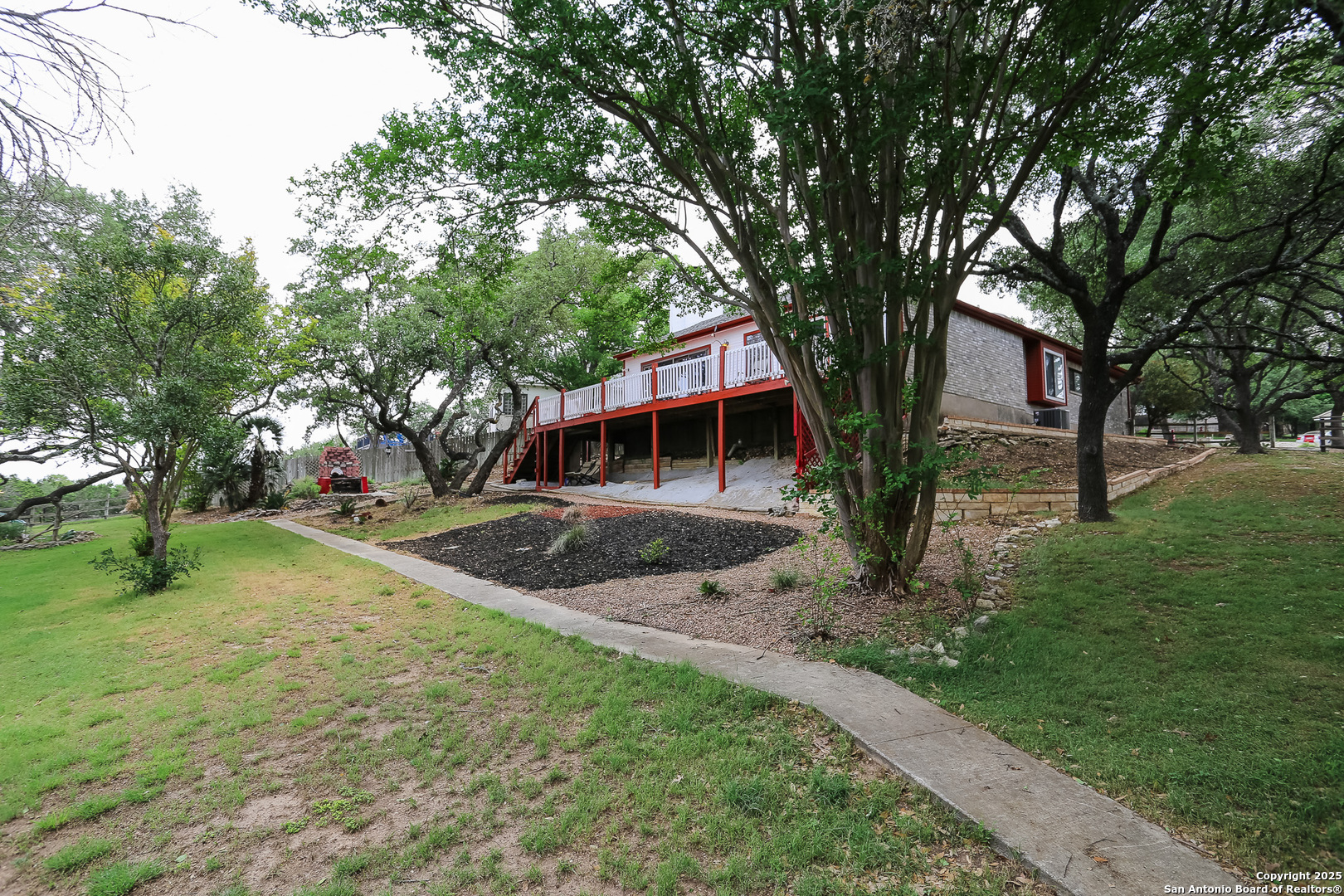 26002 Choctaw Trail San Antonio TX 78260