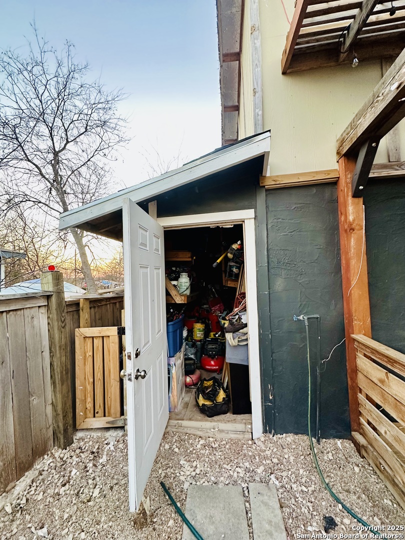 226 Aztec San Antonio TX 78207