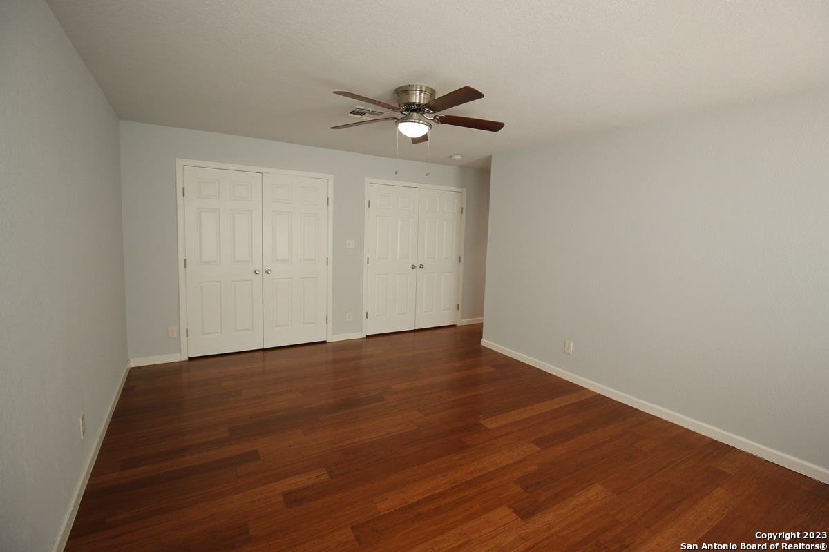 64 Vaughan Place San Antonio TX 78201