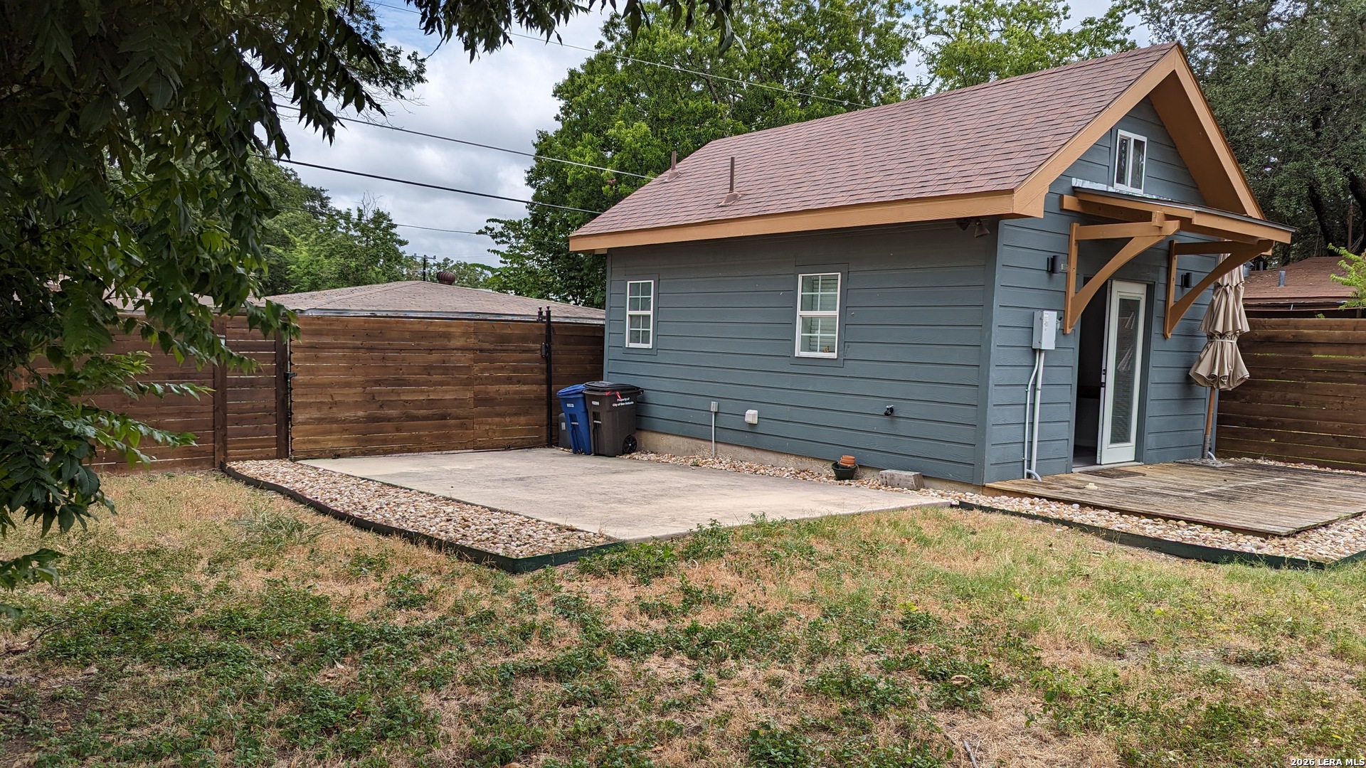64 Vaughan Place San Antonio TX 78201