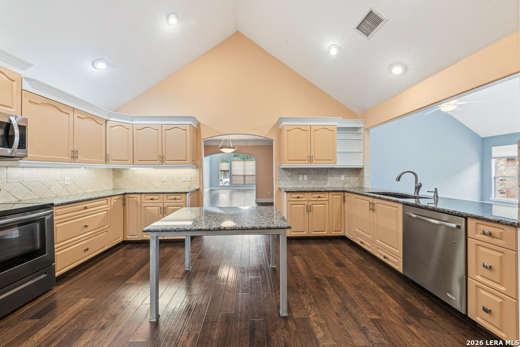 2258 Kensington New Braunfels TX 78130
