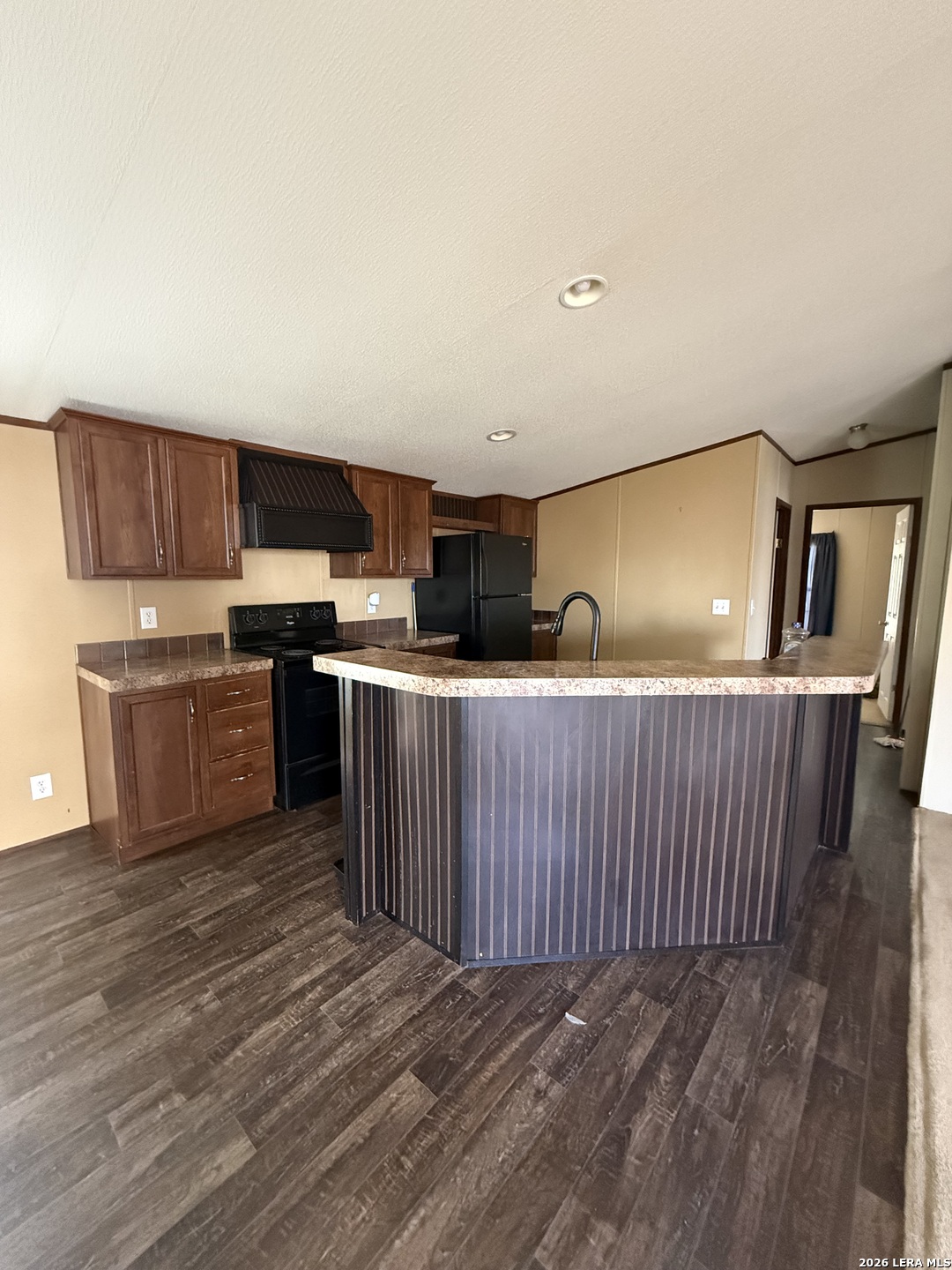 1204 W Houston Street Carrizo Springs TX 78834