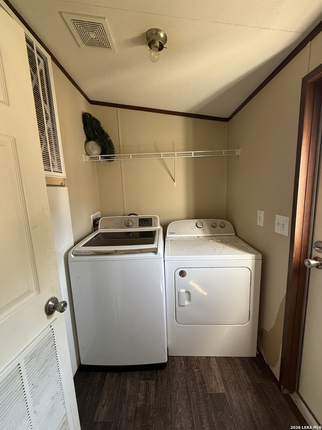 1204 W Houston Street Carrizo Springs TX 78834