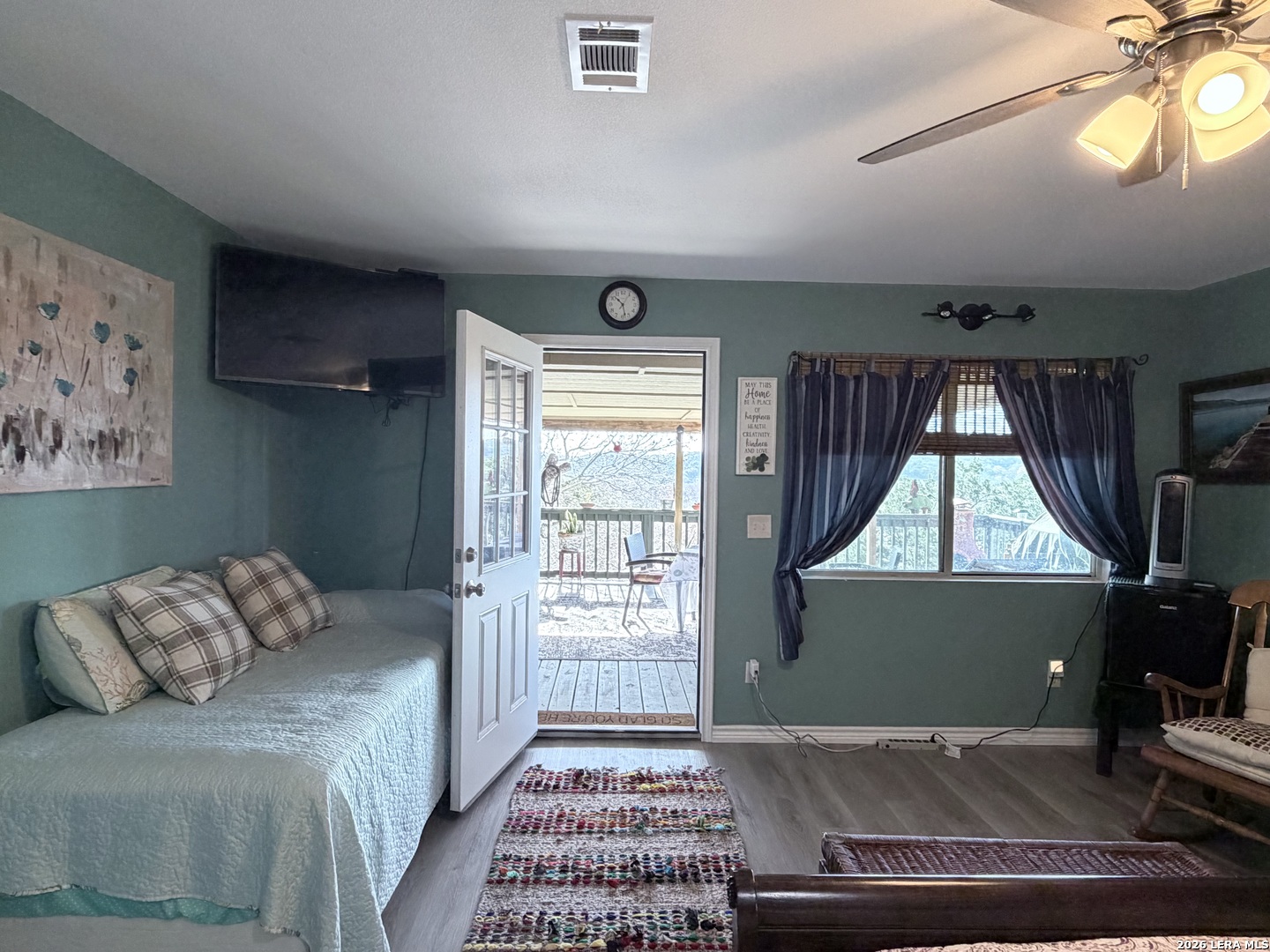 116 Debra Hunt TX 78024