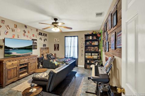 10470 Fm 539 Sutherland Springs TX 78161