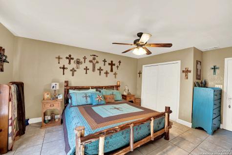 10470 Fm 539 Sutherland Springs TX 78161