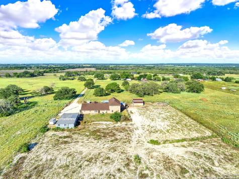 10470 Fm 539 Sutherland Springs TX 78161