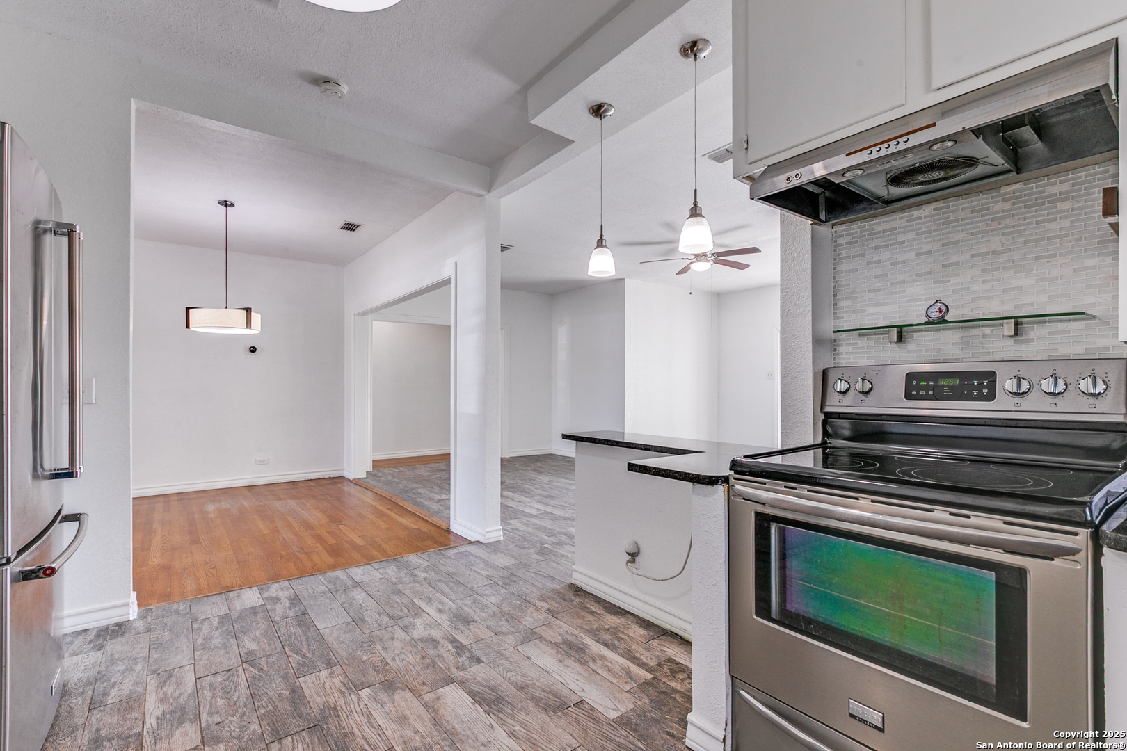 2022 W Craig San Antonio TX 78201