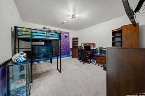 765 E Loop 1604 St Hedwig TX 78152