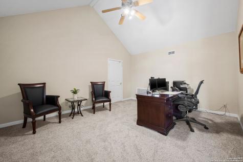 765 E Loop 1604 St Hedwig TX 78152