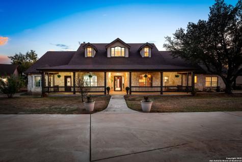 765 E Loop 1604 St Hedwig TX 78152