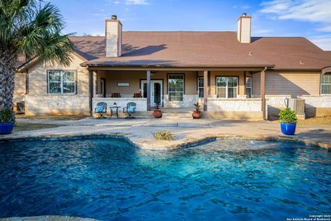 765 E Loop 1604 St Hedwig TX 78152