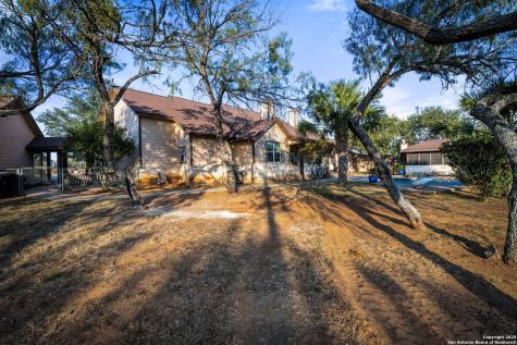 765 E Loop 1604 St Hedwig TX 78152