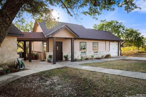 765 E Loop 1604 St Hedwig TX 78152
