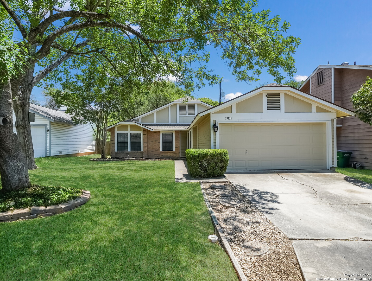 13130 Feather Point Drive San Antonio TX 78233