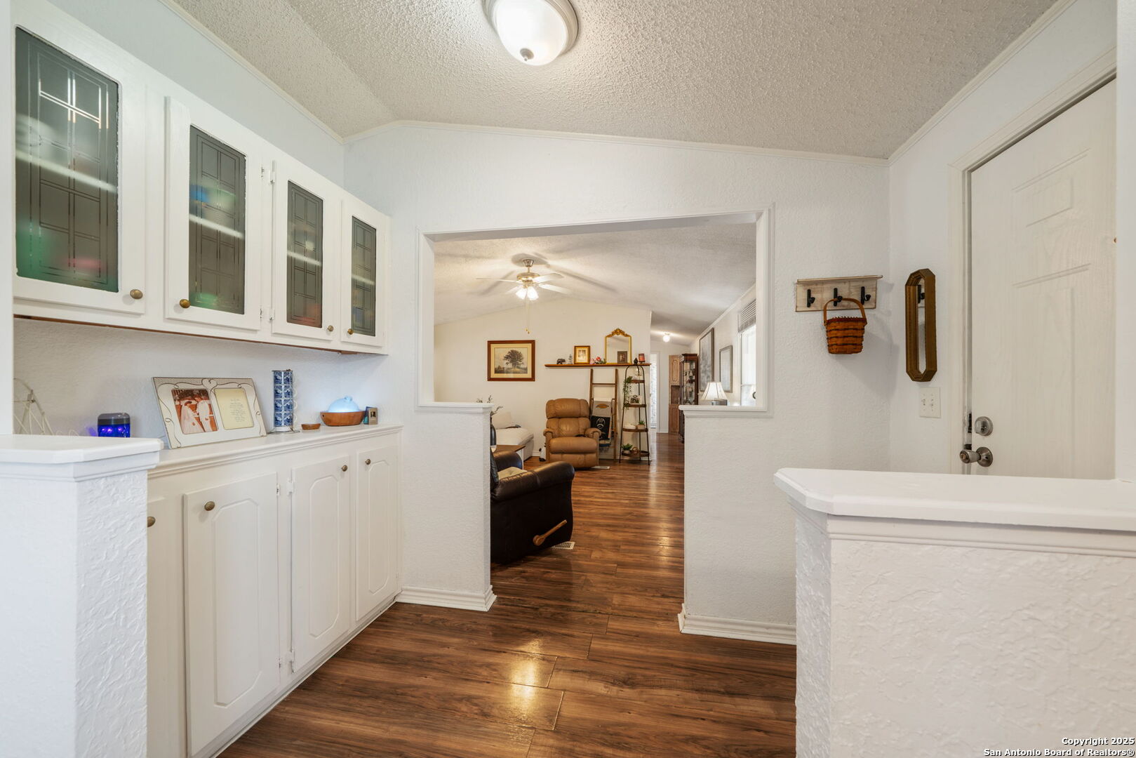 1128 Wright Bandera TX 78003