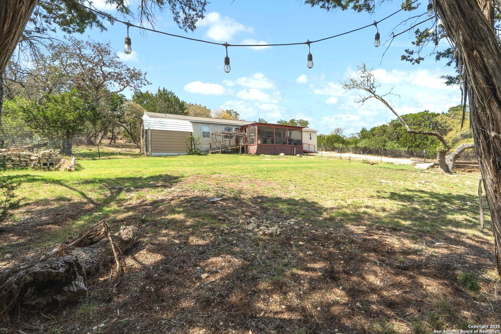 1128 Wright Bandera TX 78003