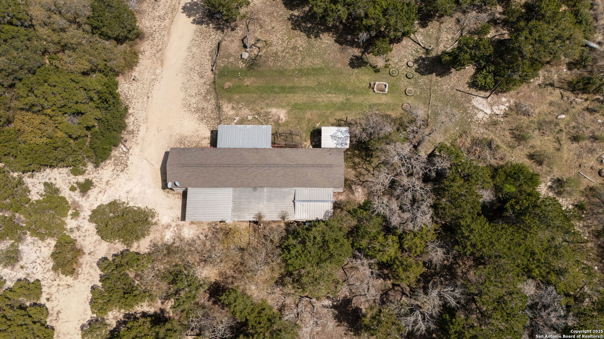 1128 Wright Bandera TX 78003