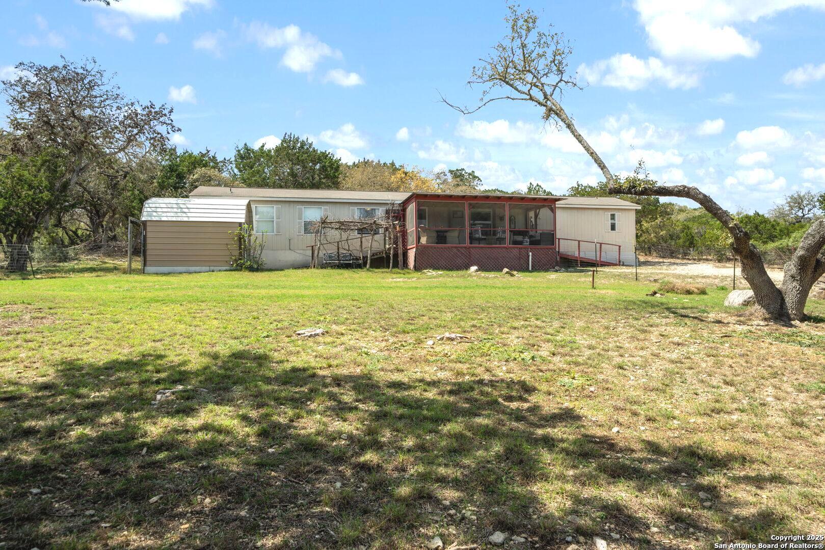 1128 Wright Bandera TX 78003