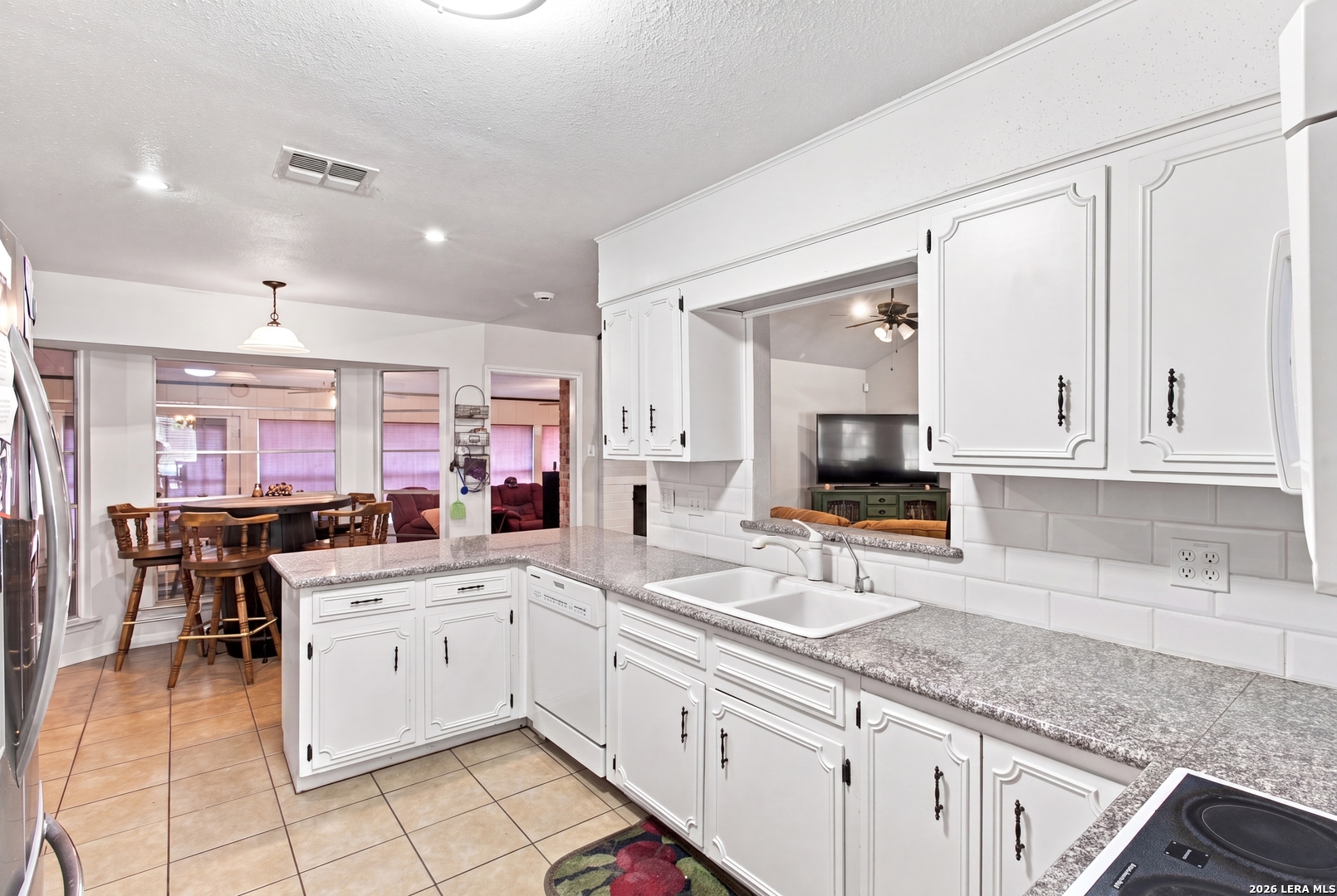 6407 Red Jacket Drive Leon Valley TX 78238