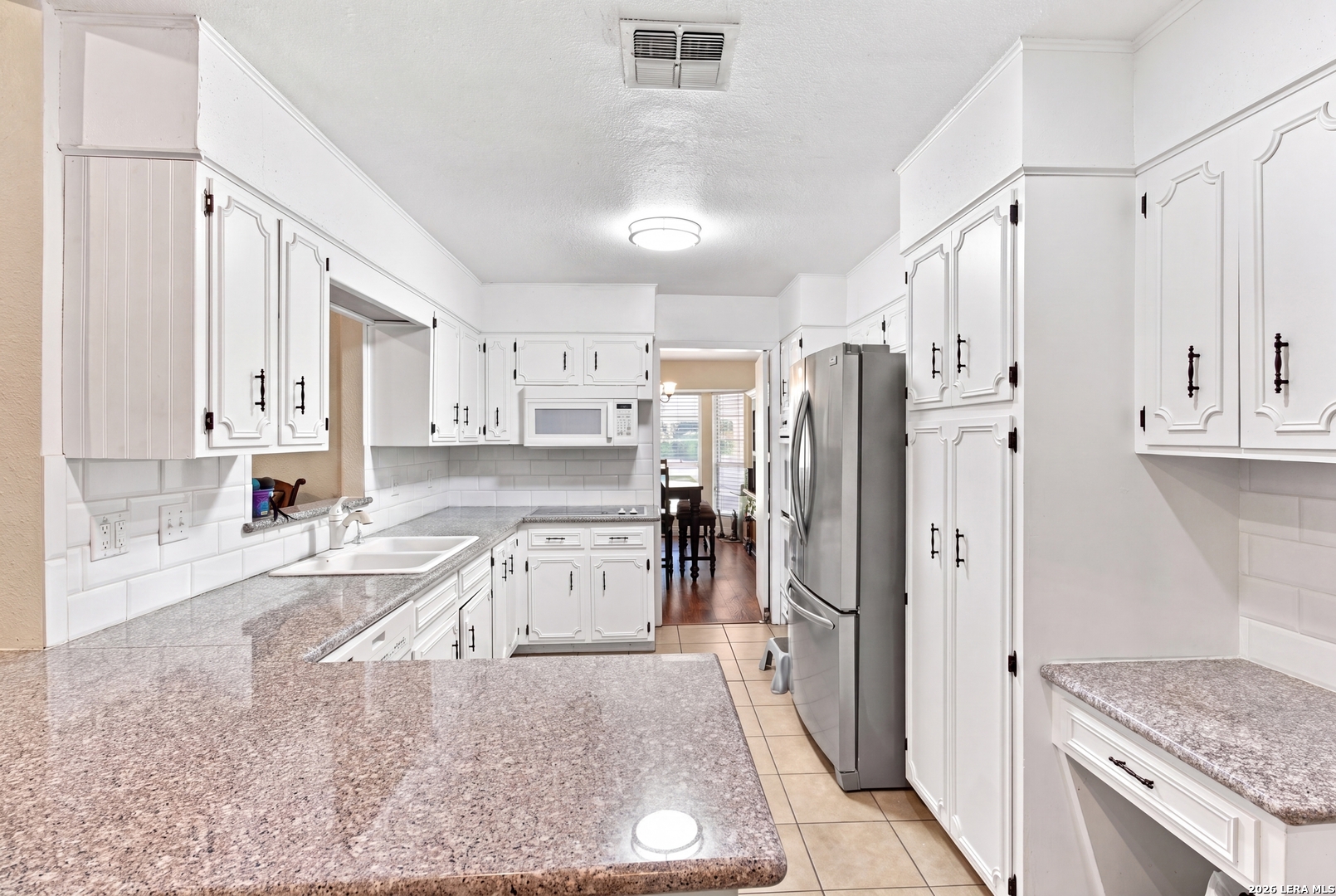 6407 Red Jacket Drive Leon Valley TX 78238