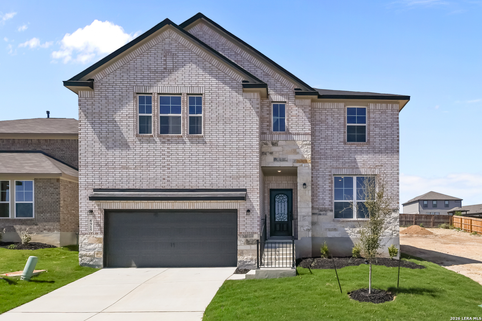 6915 Comanche Cave San Antonio TX 78233