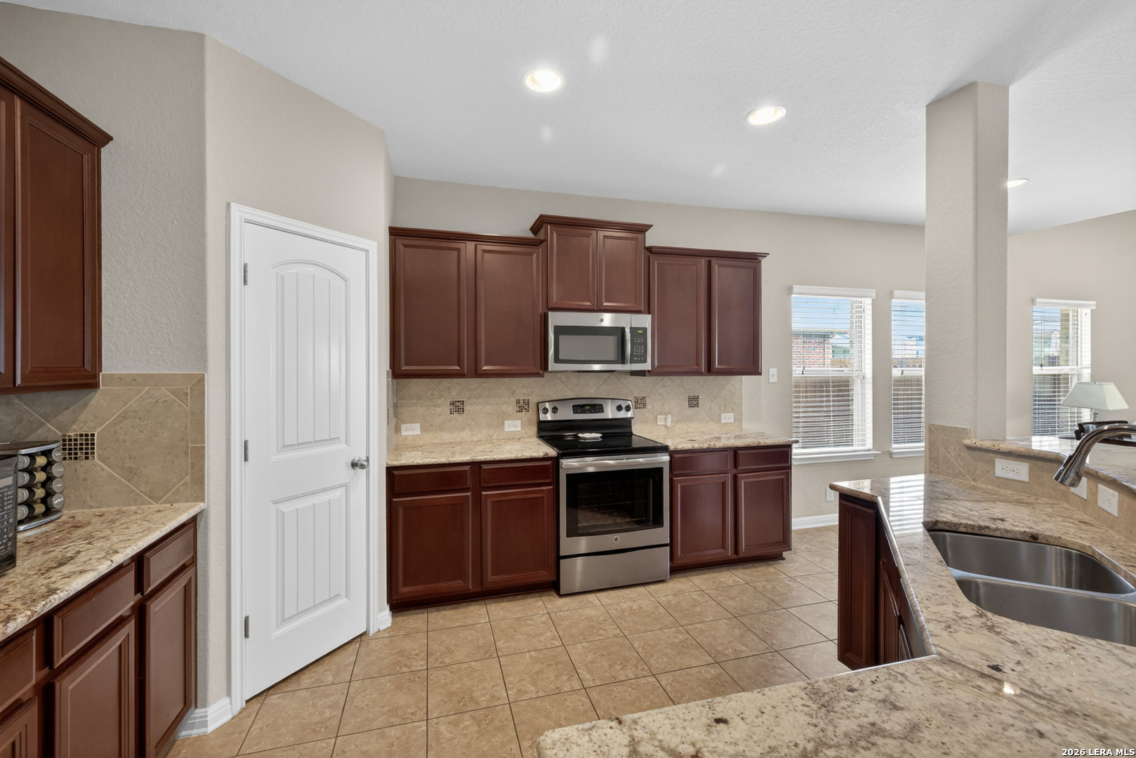 232 Albarella Cibolo TX 78108