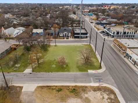 802 N New Braunfels #1 San Antonio TX 78202