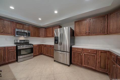 607 Rexford Drive San Antonio TX 78216