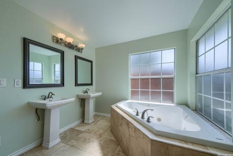 607 Rexford Drive San Antonio TX 78216
