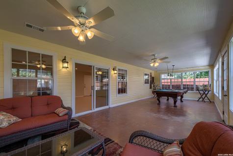 607 Rexford Drive San Antonio TX 78216