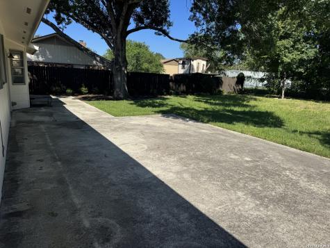 606 Bavarian Drive New Braunfels TX 78130