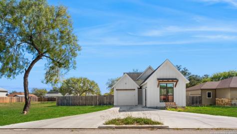 926 Joyce Marlene Drive Poteet TX 78065