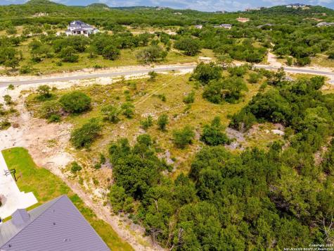 24339 Tres Arroyos San Antonio TX 78006