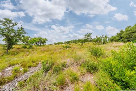 24339 Tres Arroyos San Antonio TX 78006