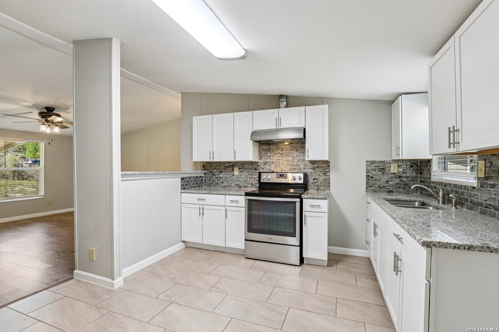 22731 Hickory Shadow Elmendorf TX 78112