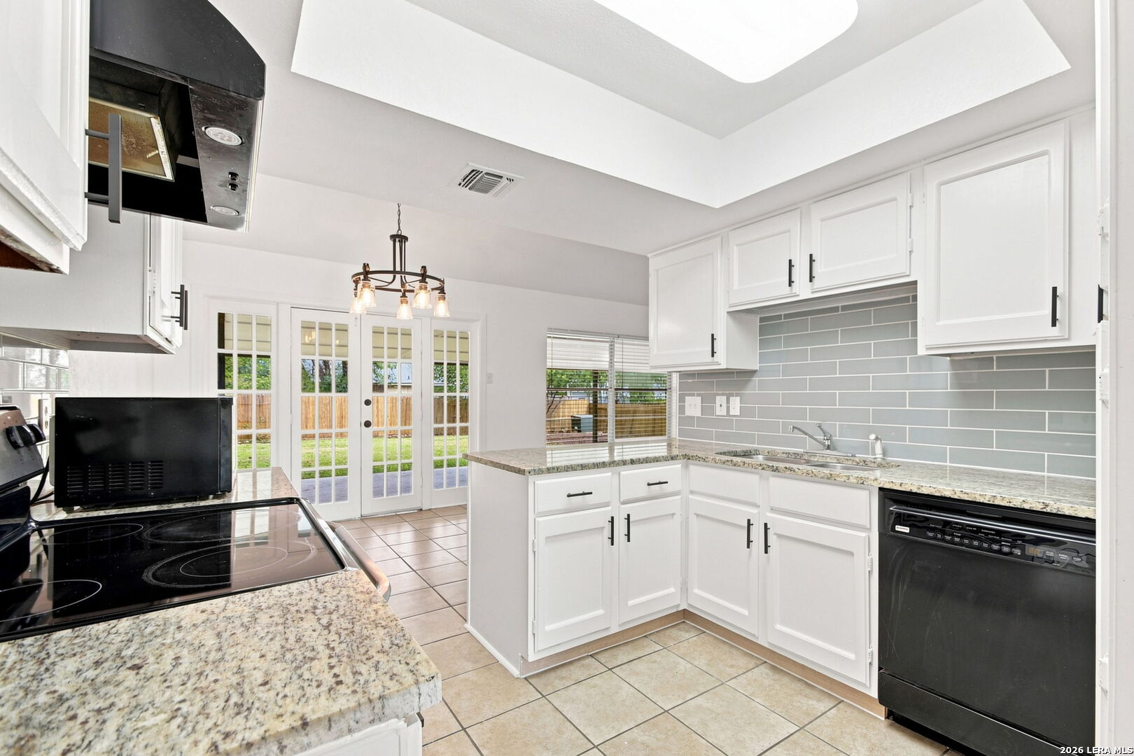 9827 Heritage Farm San Antonio TX 78245
