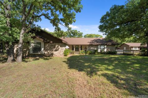 3134 Highway 31 Axtell TX 76624