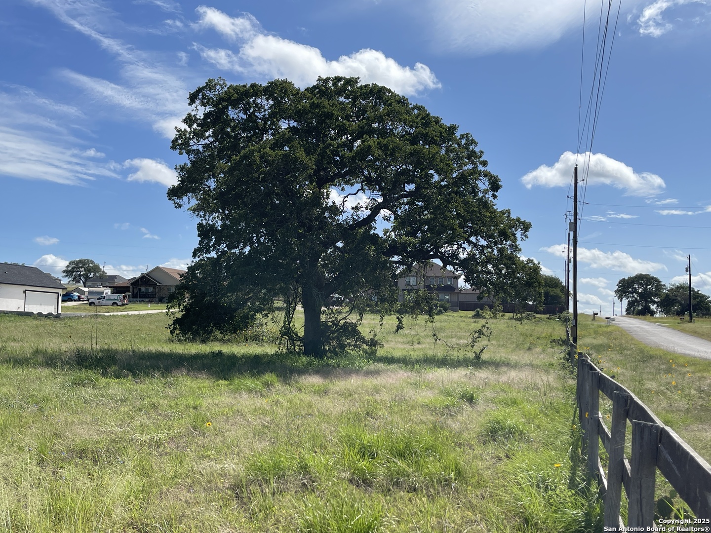 401 Shady Lane La Vernia TX 78121