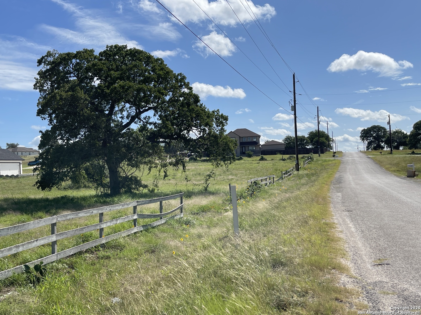 401 Shady Lane La Vernia TX 78121