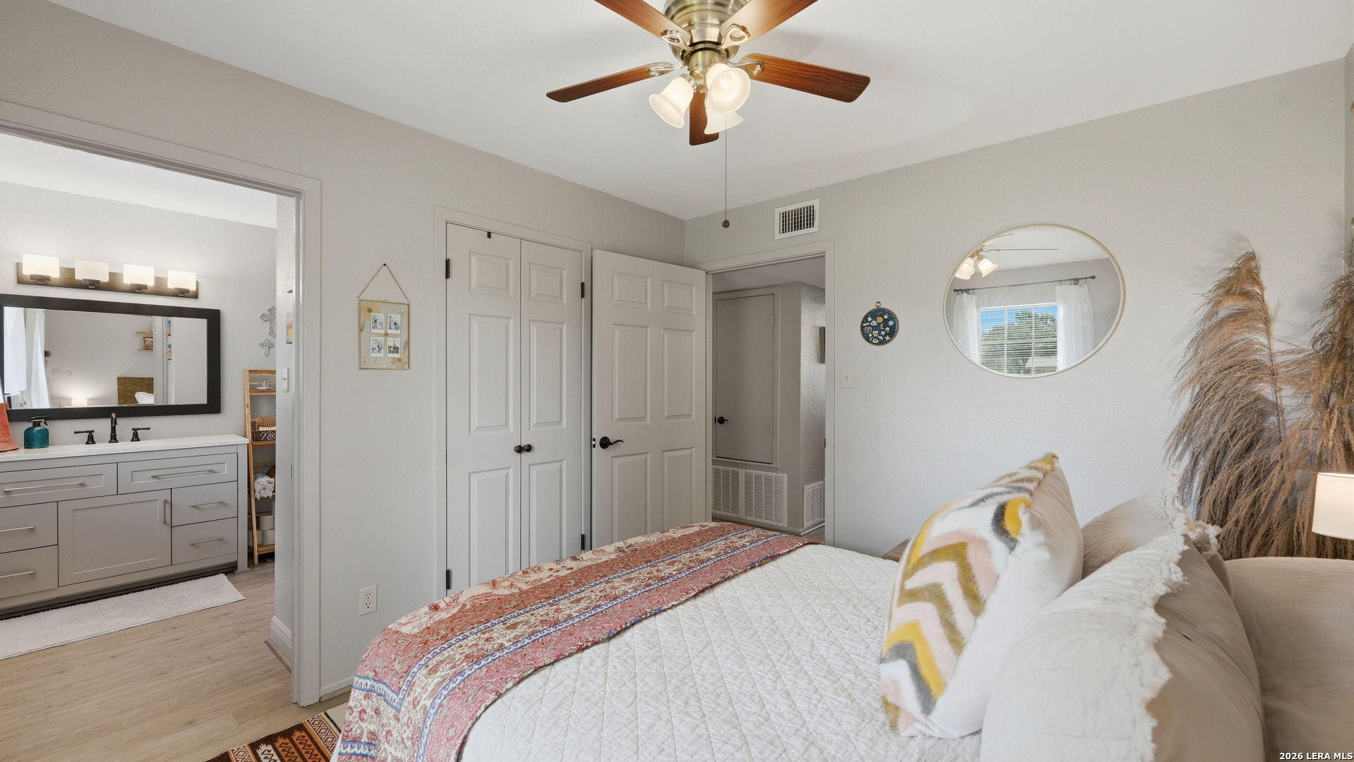 208 E Mayer Street Stockdale TX 78160