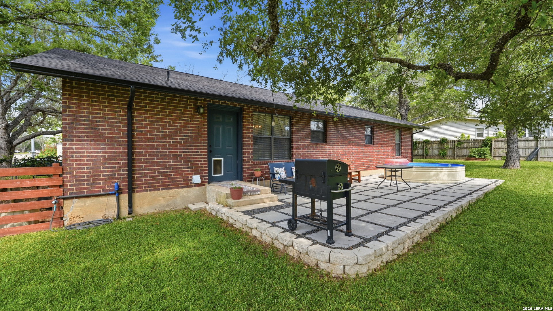 208 E Mayer Street Stockdale TX 78160