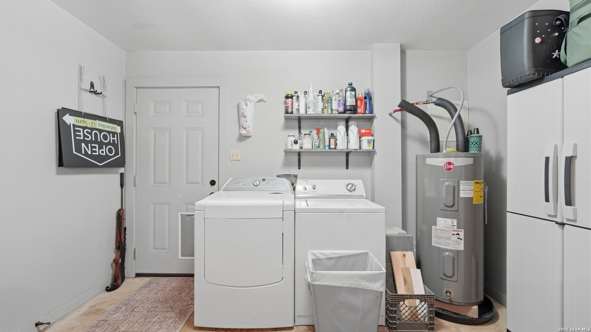 208 E Mayer Street Stockdale TX 78160