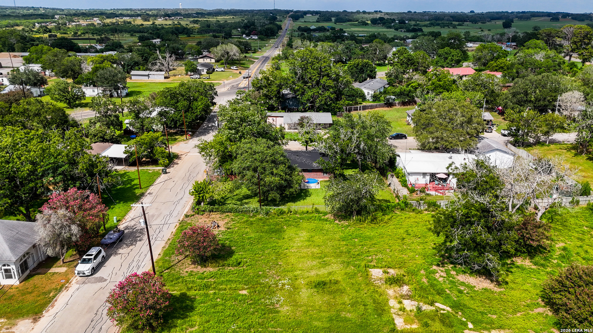 208 E Mayer Street Stockdale TX 78160
